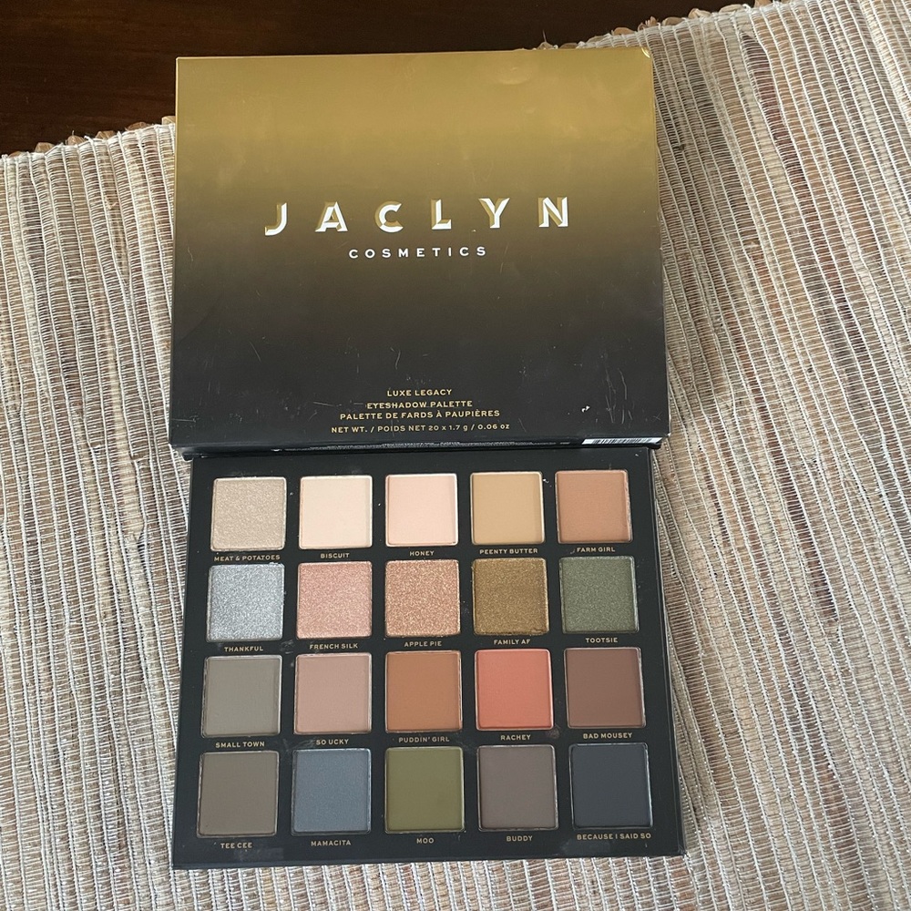 Jaclyn Cosmetics Luxe Legacy Eyeshadow Palette